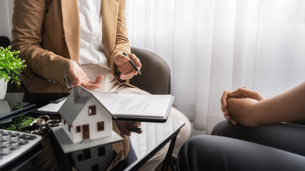 Home Loan or Cash Payment: Which is the Best Option for You?